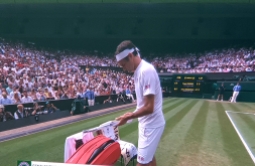 Thats him on centre court